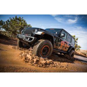 Fox-983-02-148-2.0-Factory-ATS-Stabilizer-Jeep-Wrangler-JL-Action_1.png